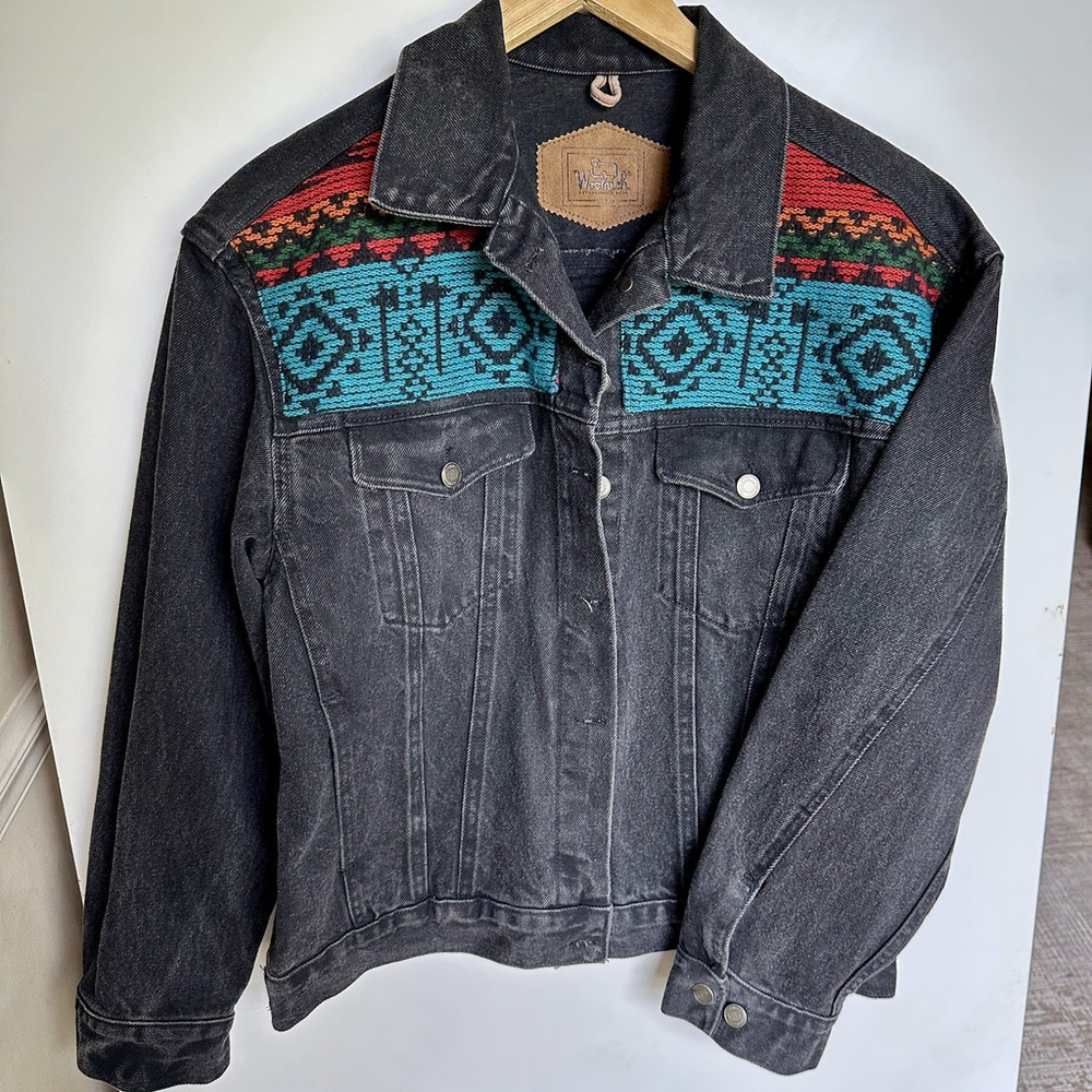 Vintage Woolrich Aztec Black Denim Jacket Size Small Navajo Tribal